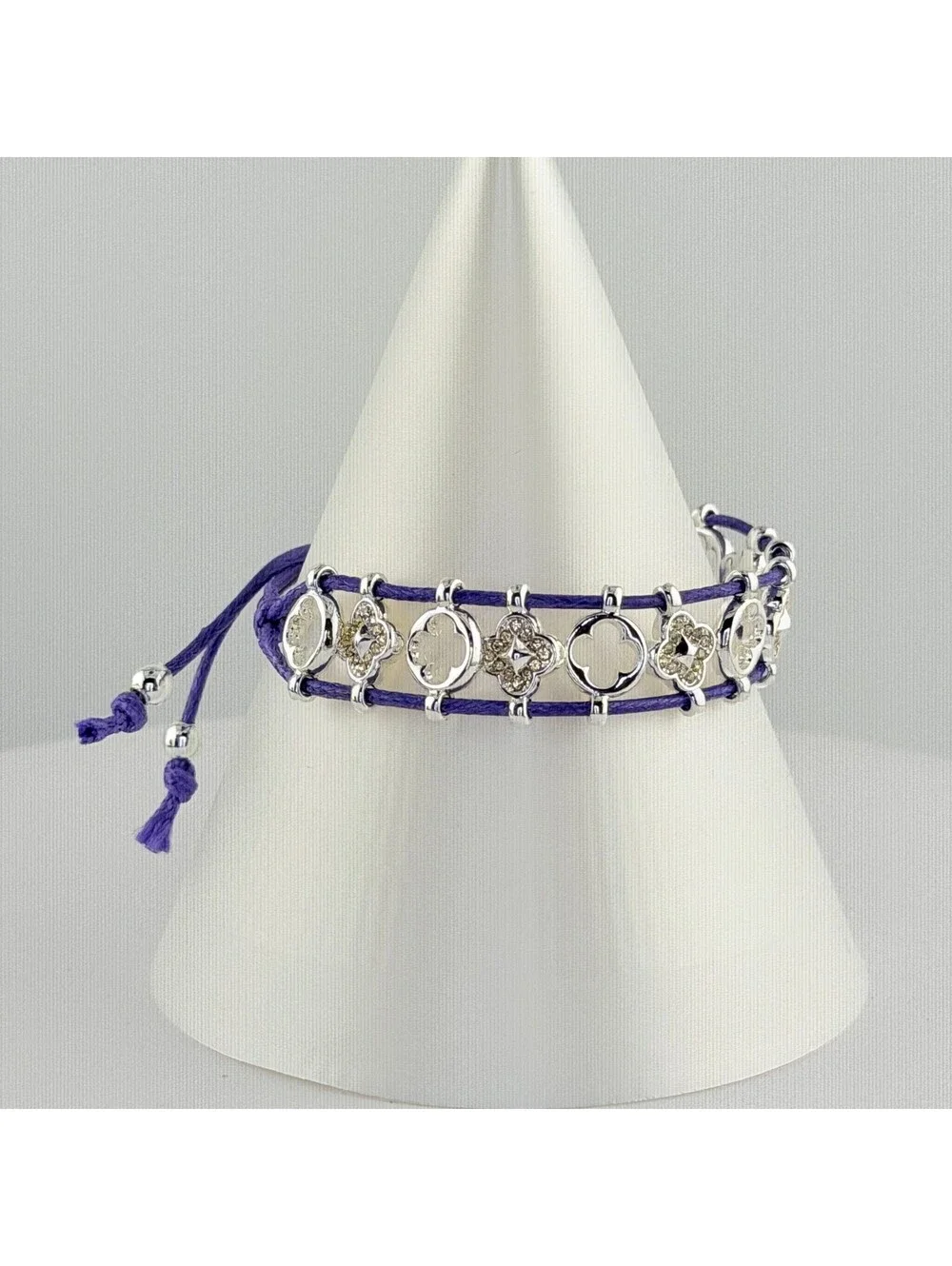 Bomb Party Single Stack Clovers Bracelet - on Silver Plating #170